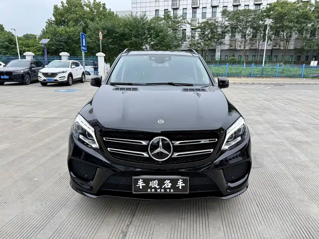 Mercedes-Benz GLE AMG — миниатюра 3