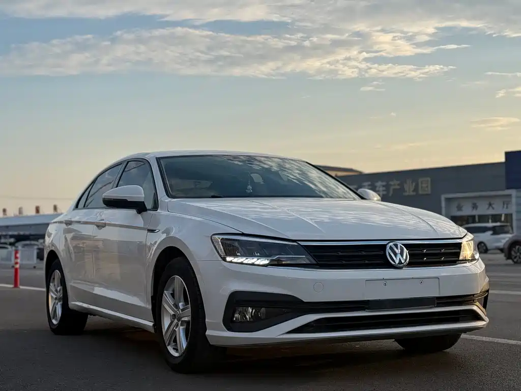 Volkswagen Lamando — миниатюра 3