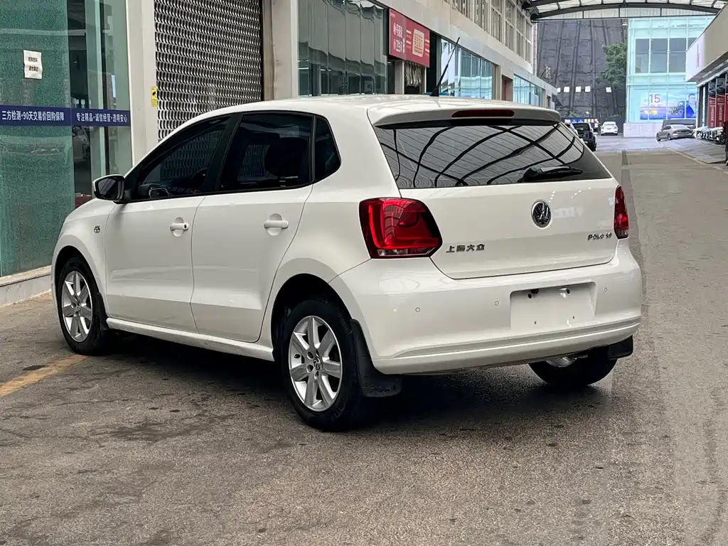 Volkswagen Polo — миниатюра 2