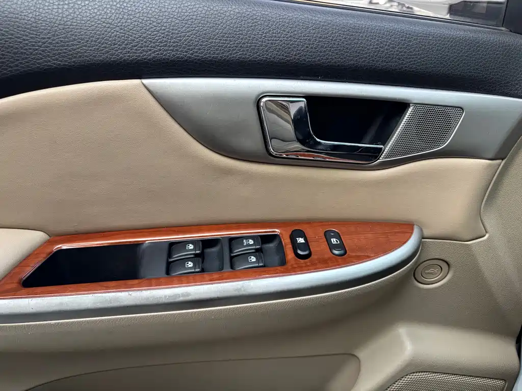Buick Excelle — миниатюра 10