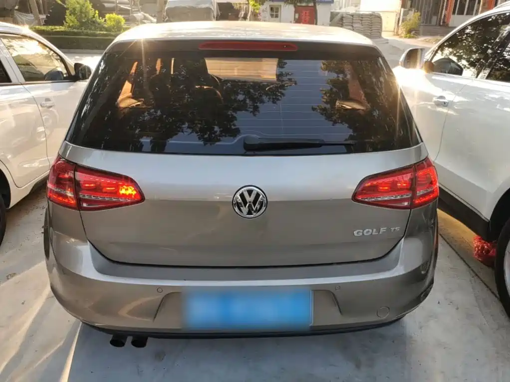 Volkswagen Golf — миниатюра 6