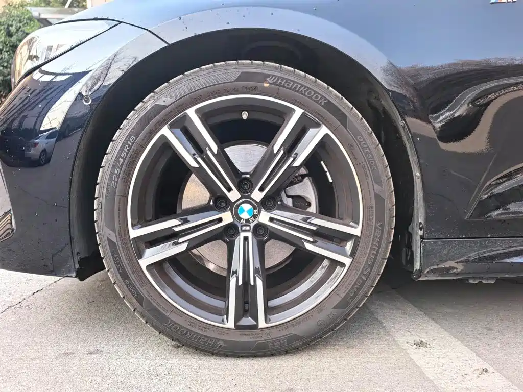 BMW 3 Series — миниатюра 14