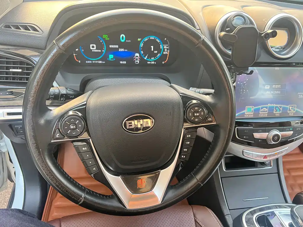 BYD Tang New Energy — миниатюра 27