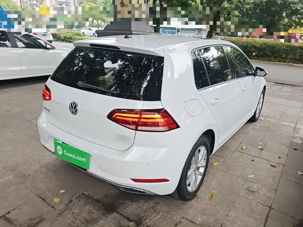 Volkswagen Golf — миниатюра 7