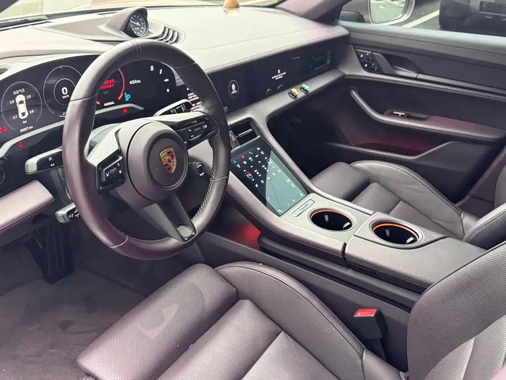 Porsche Taycan 2020 Taycan