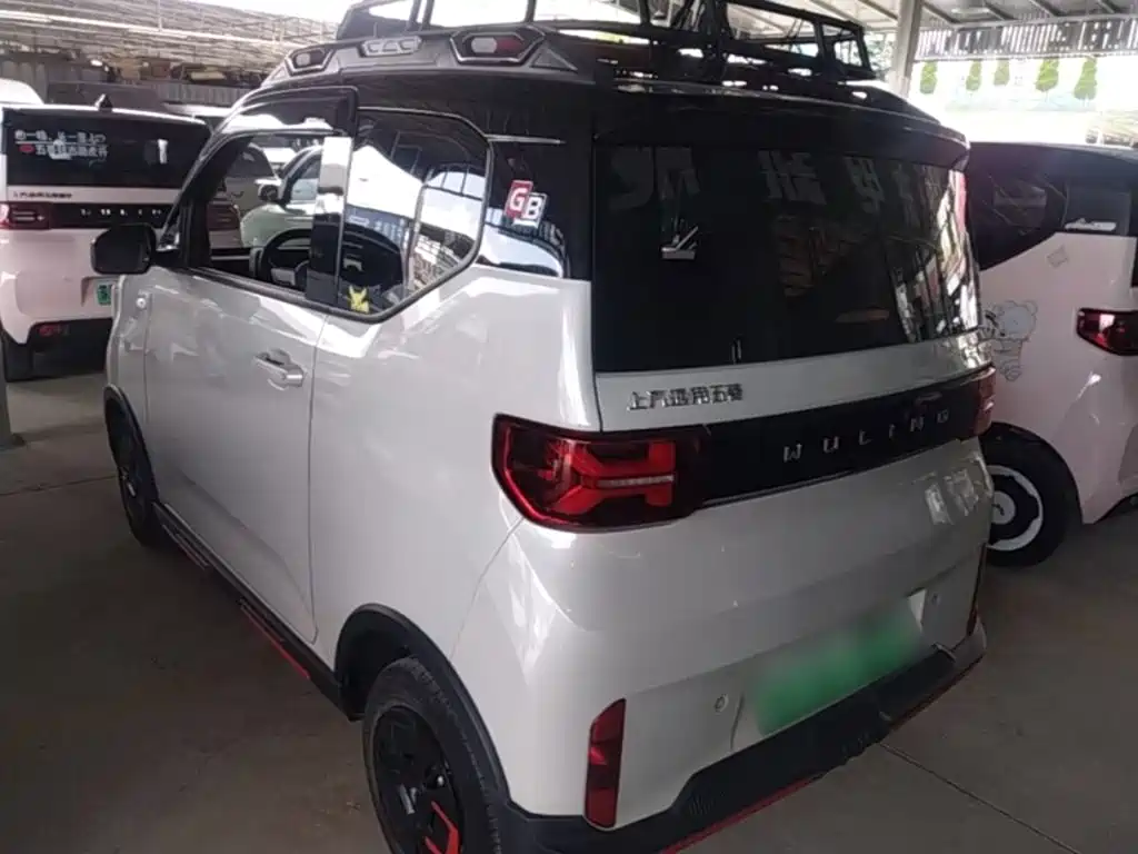 Wuling MINIEV — миниатюра 5