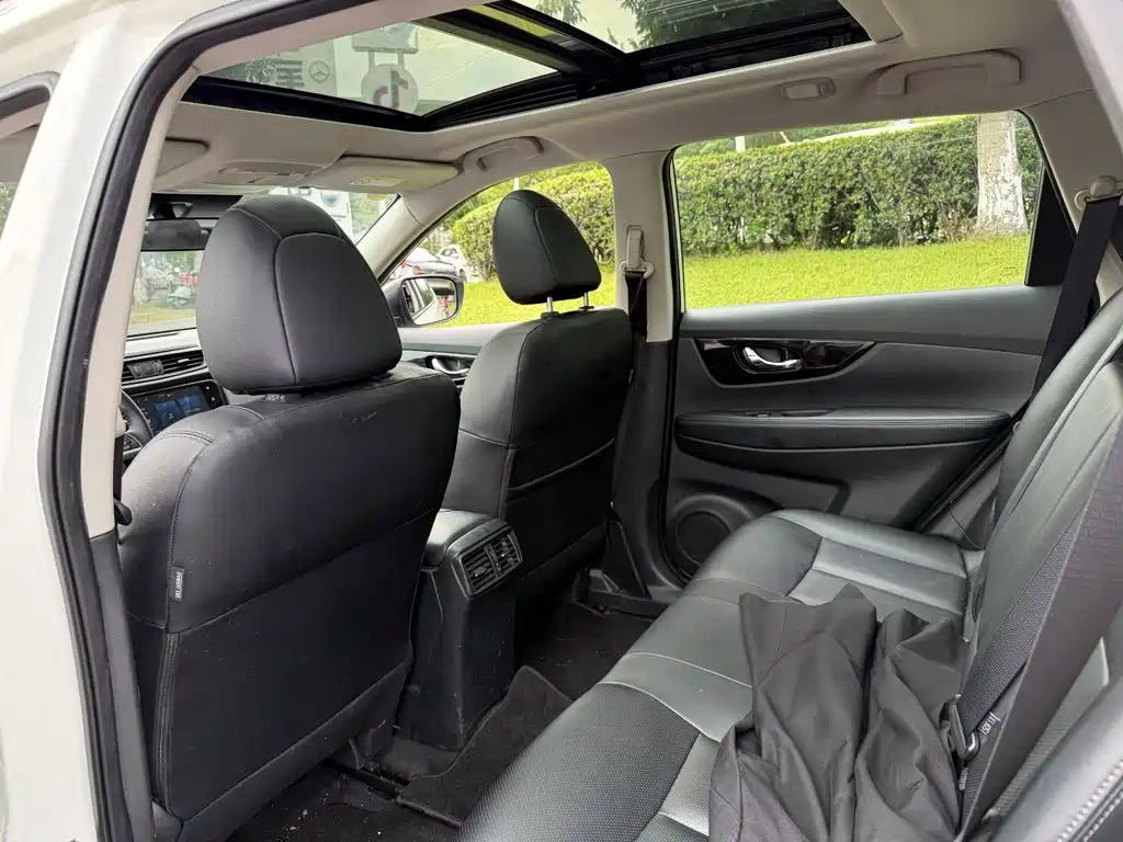 Nissan X-Trail — миниатюра 11