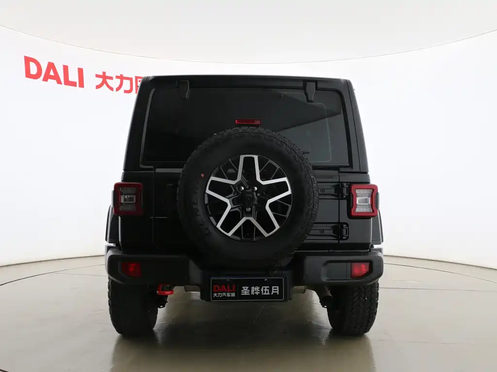 Jeep Wrangler — миниатюра 13