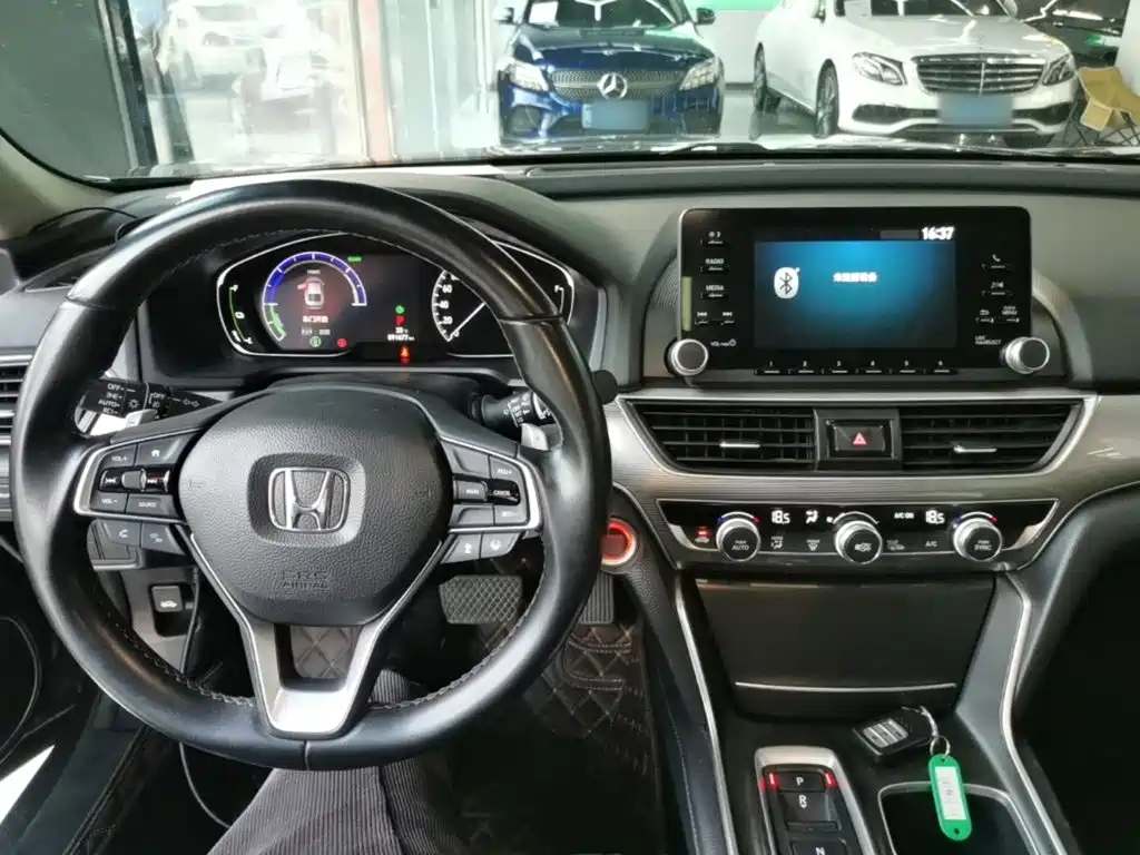 Honda Accord — миниатюра 10