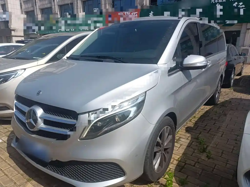Mercedes-Benz V-Class — миниатюра 2