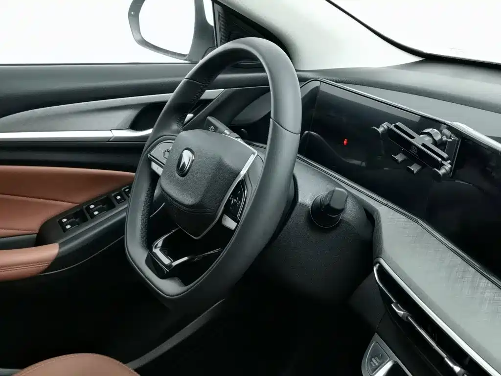 Changan Eado — миниатюра 22