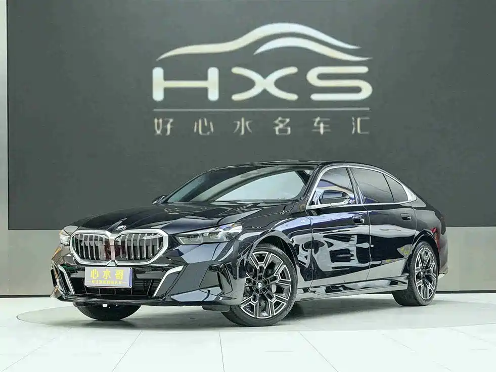 BMW 5 Series 2025