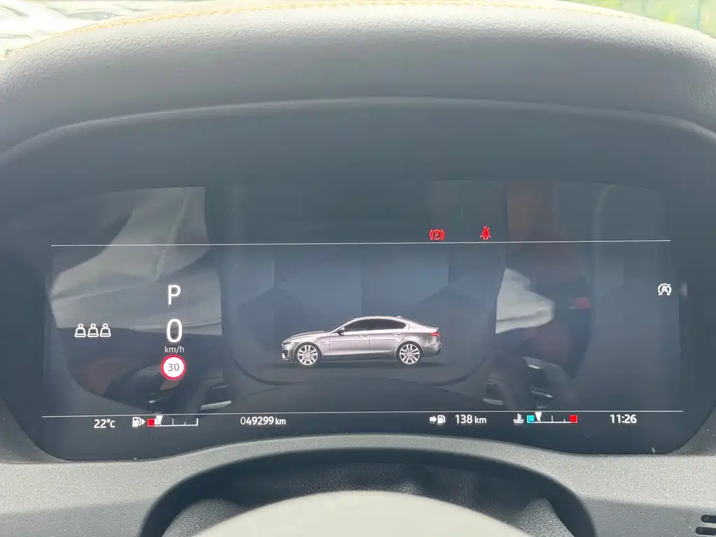 Jaguar XEL — миниатюра 4