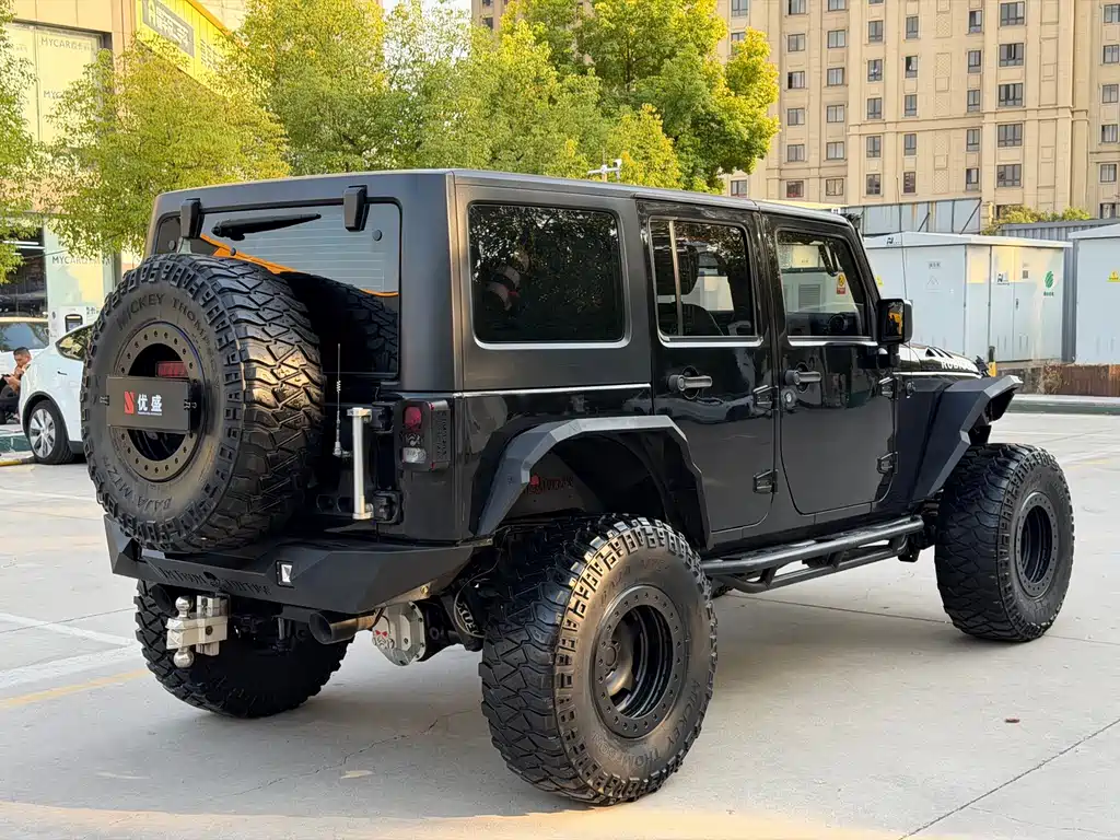 Jeep Wrangler — миниатюра 9