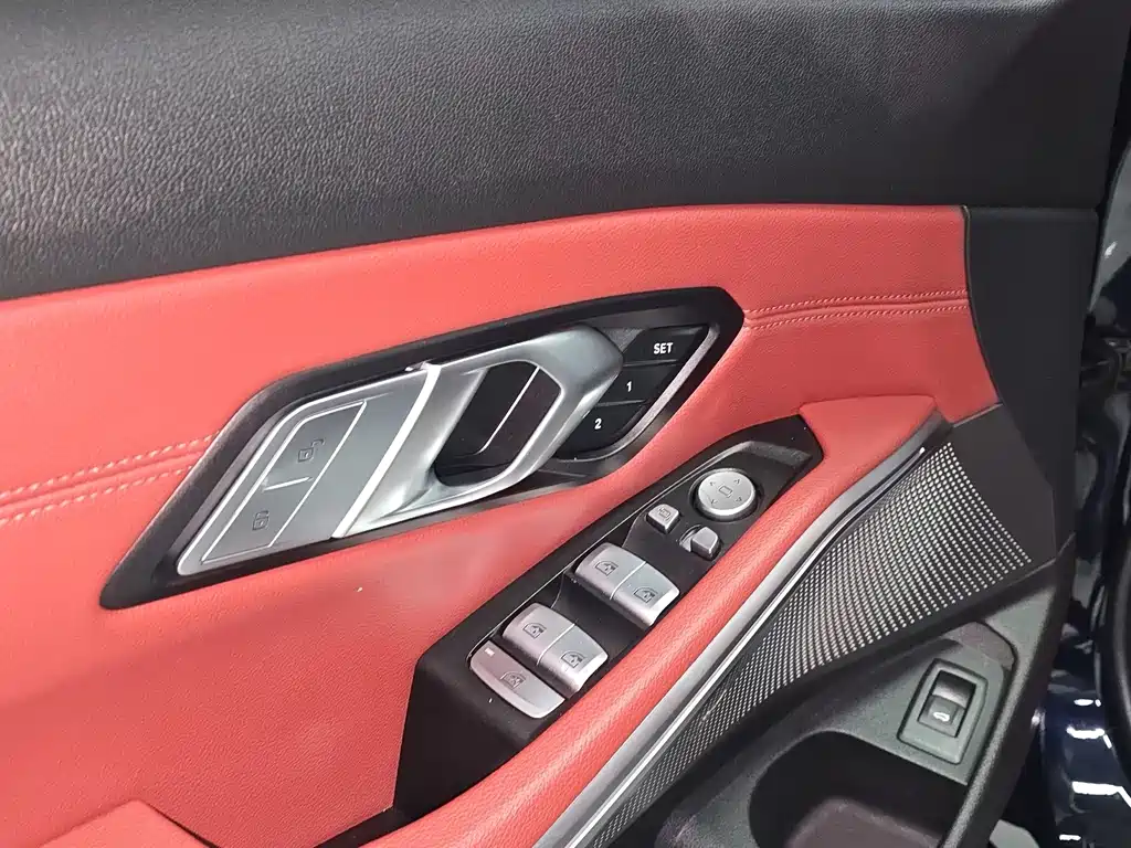 BMW 3 Series — миниатюра 10