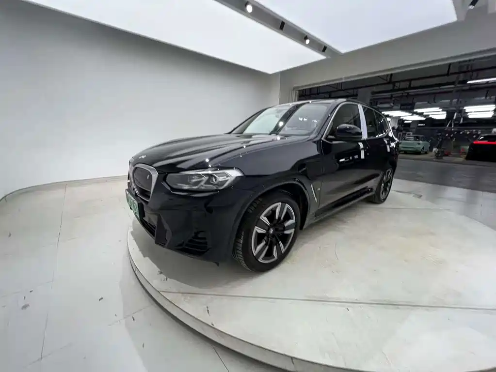 BMW iX3 — миниатюра 27