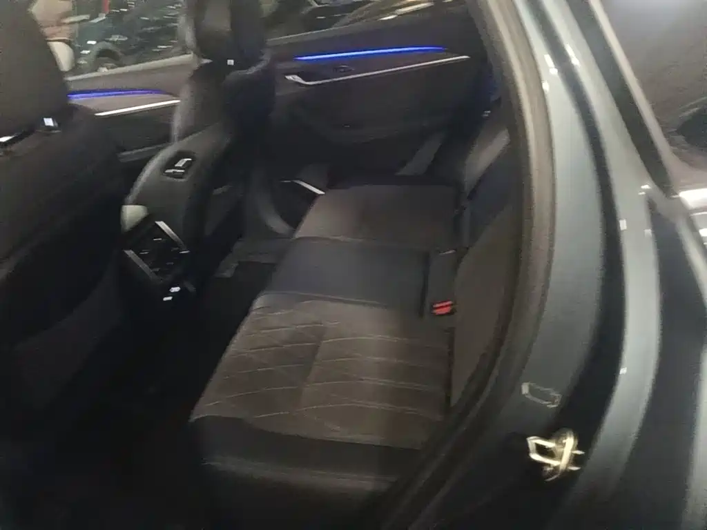 Geely Xingyue L — миниатюра 17