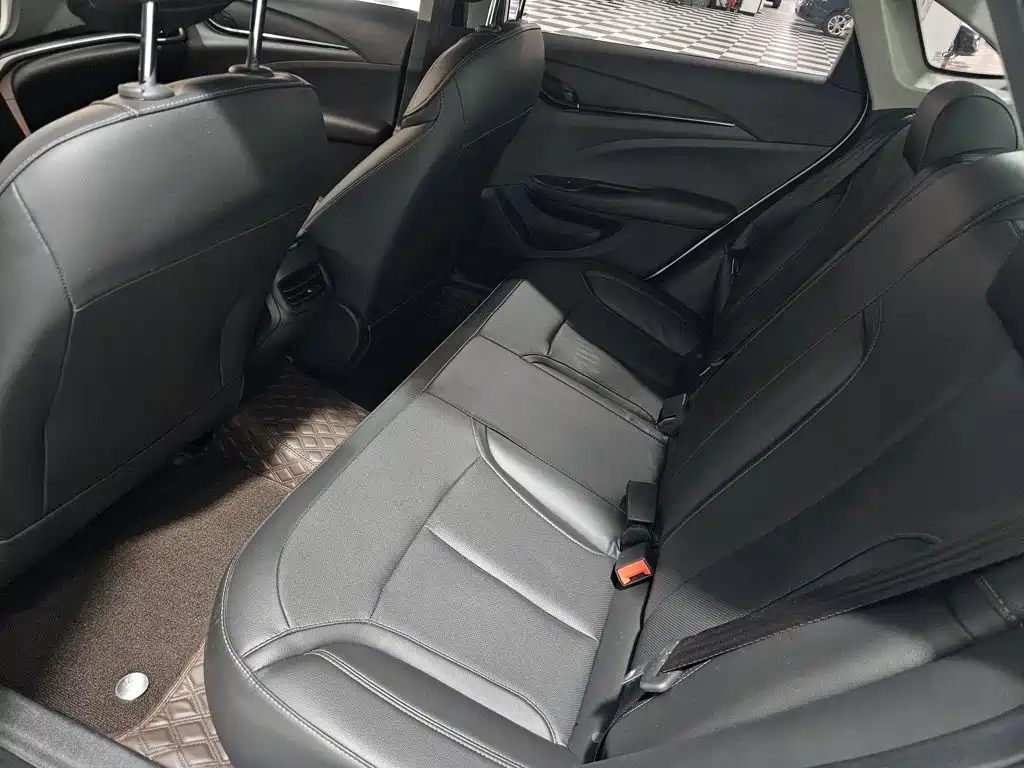 Buick Excelle — миниатюра 16