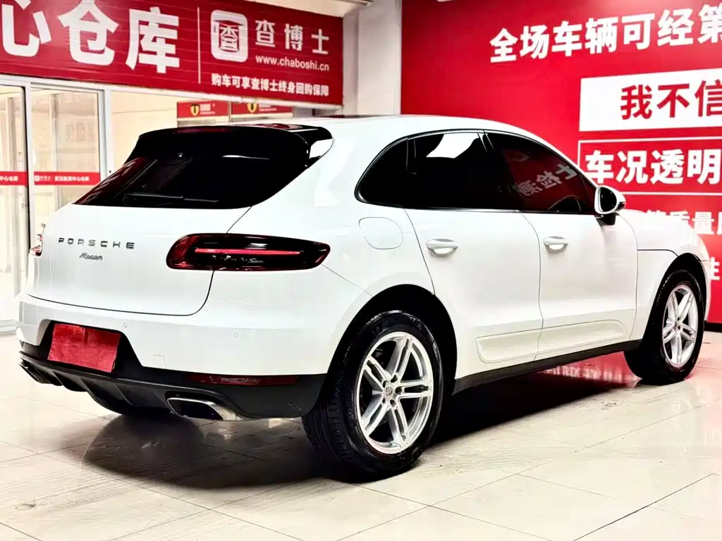 Porsche Macan — миниатюра 5