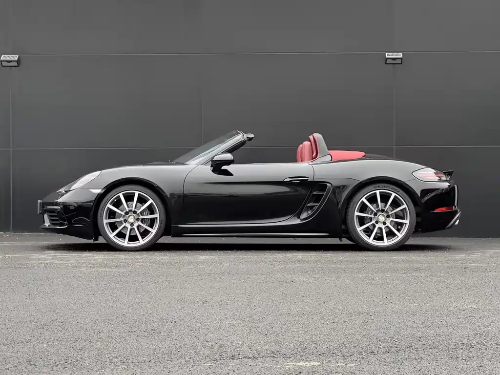 Porsche 718 2023 Boxster 2.0T