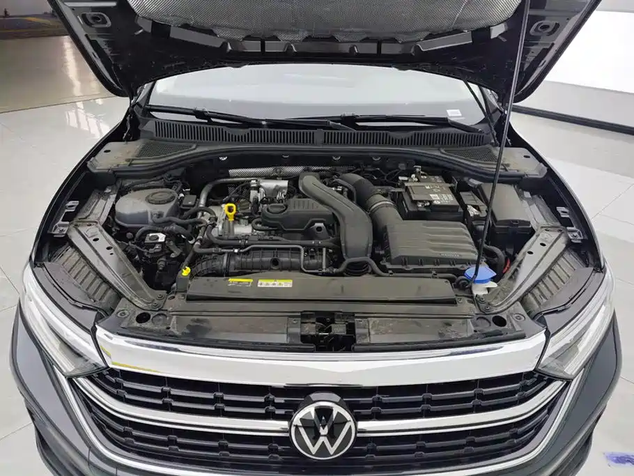 Volkswagen Sagitar — миниатюра 10