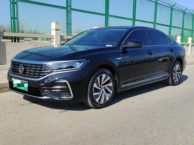 VOLKSWAGEN PASSAT NEW ENERGY 2023
