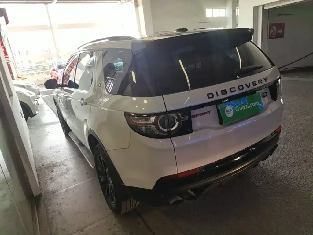 Land Rover Discovery Sport — миниатюра 5