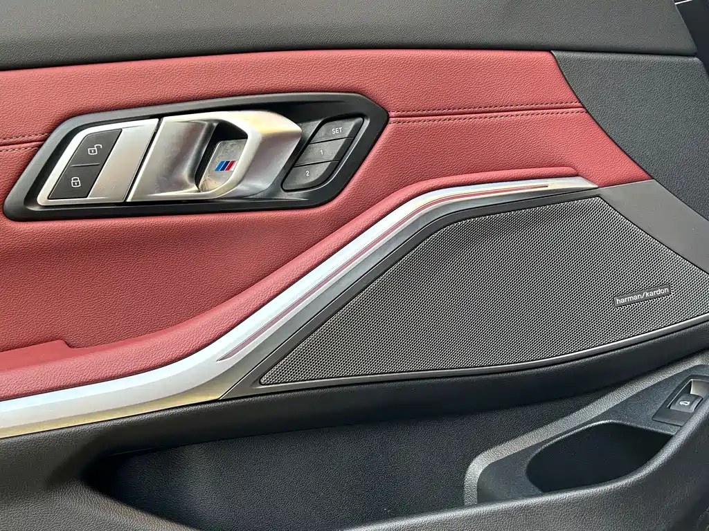 BMW 3 Series — миниатюра 30