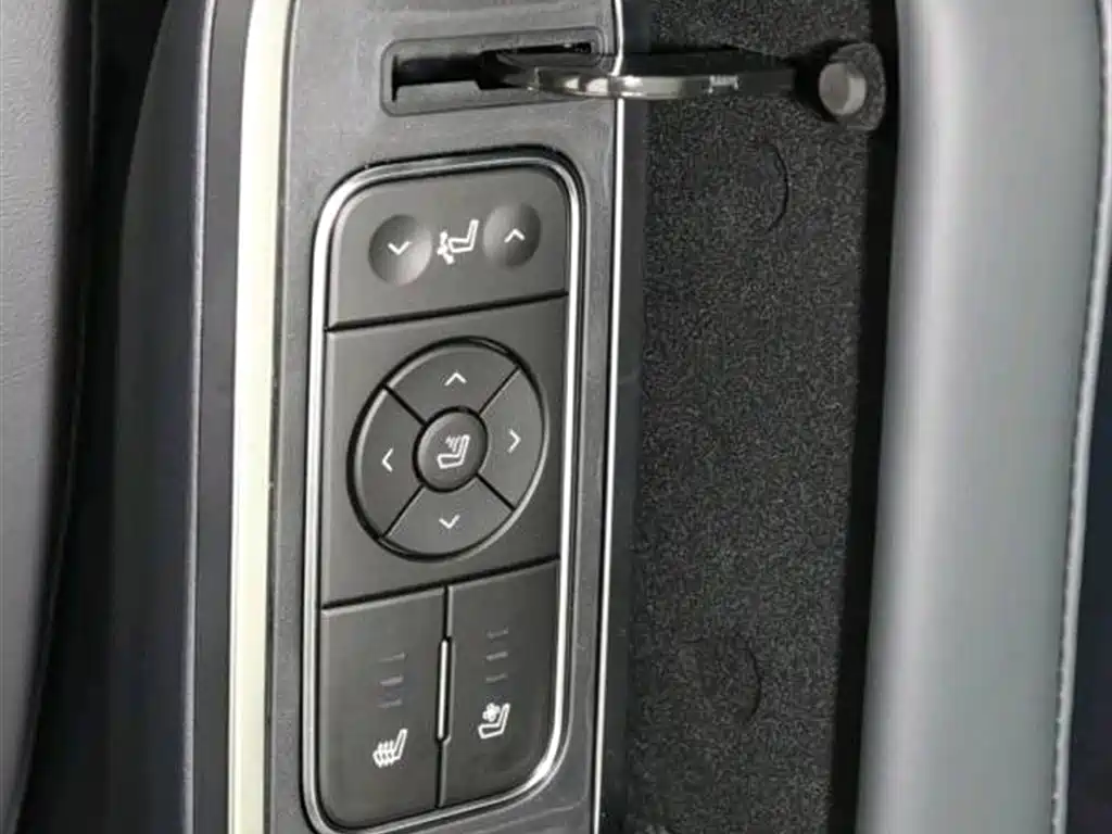GAC M8 2023 390T Luxury