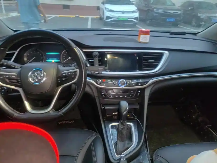 Buick Excelle — миниатюра 12