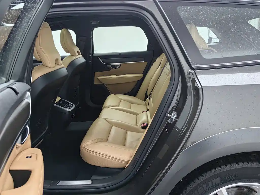 Volvo V90 — миниатюра 15