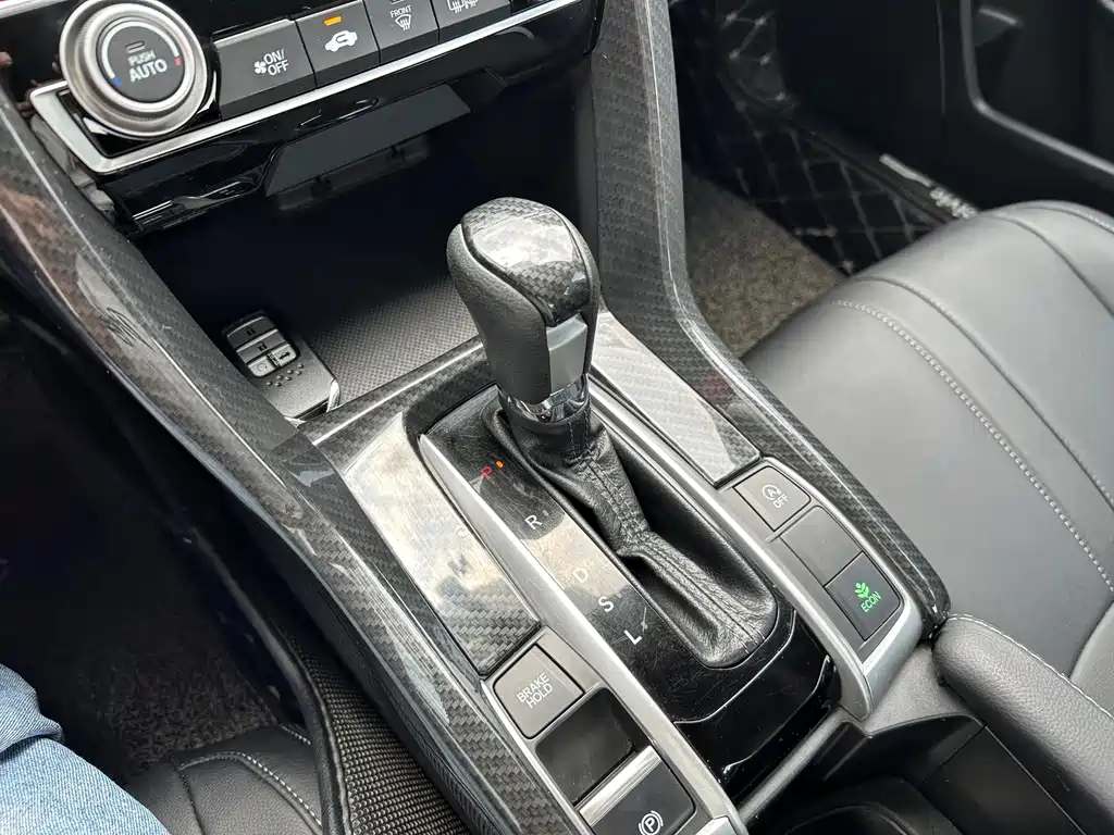 Honda Civic — миниатюра 11