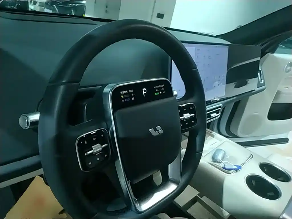 Li Auto Li L6 — миниатюра 10