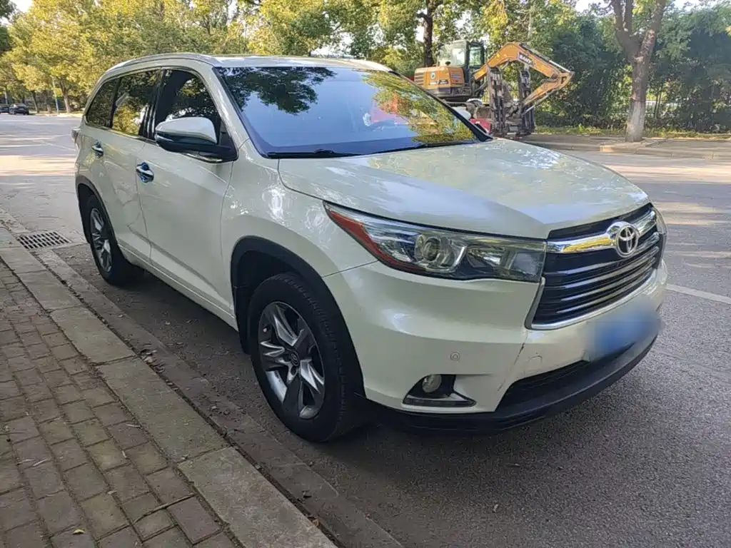 Toyota Highlander — миниатюра 4