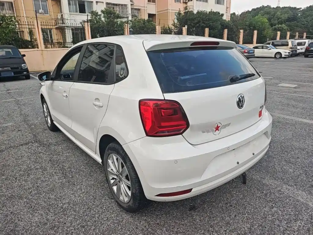 Volkswagen Polo — миниатюра 5