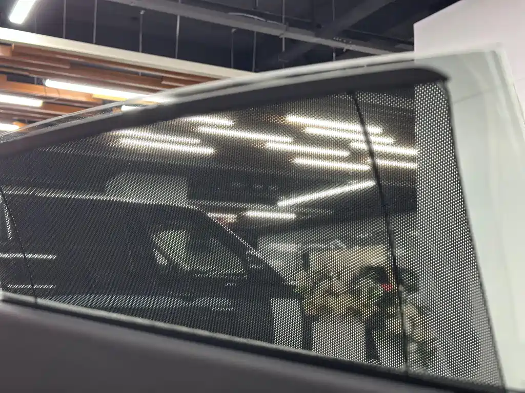 Maserati Quattroporte — миниатюра 7