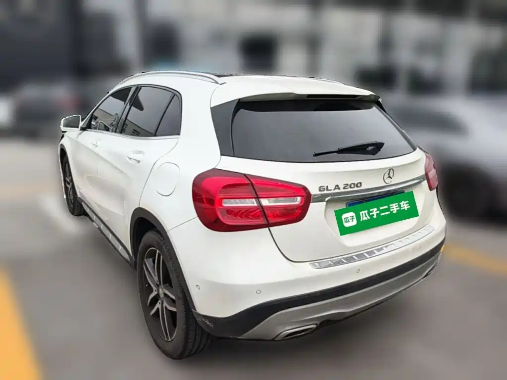 Mercedes-Benz GLA — миниатюра 7