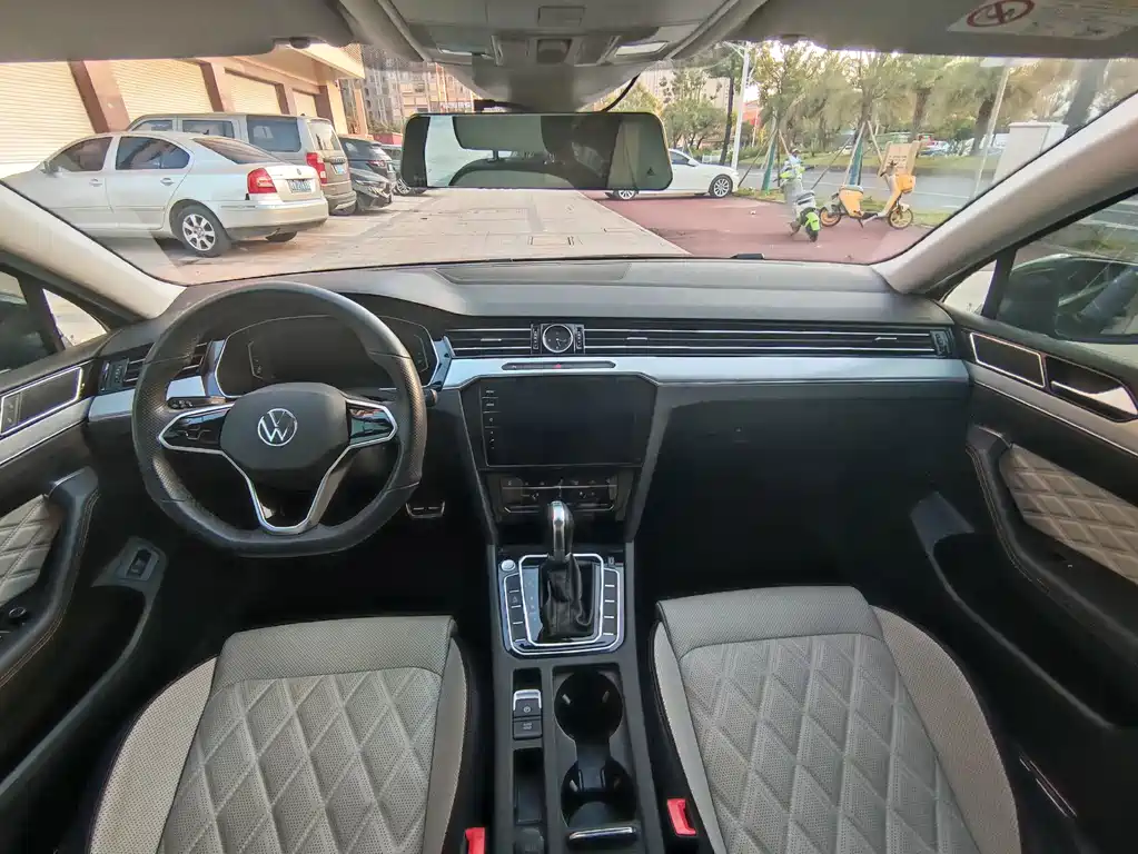 Volkswagen Magotan — миниатюра 6