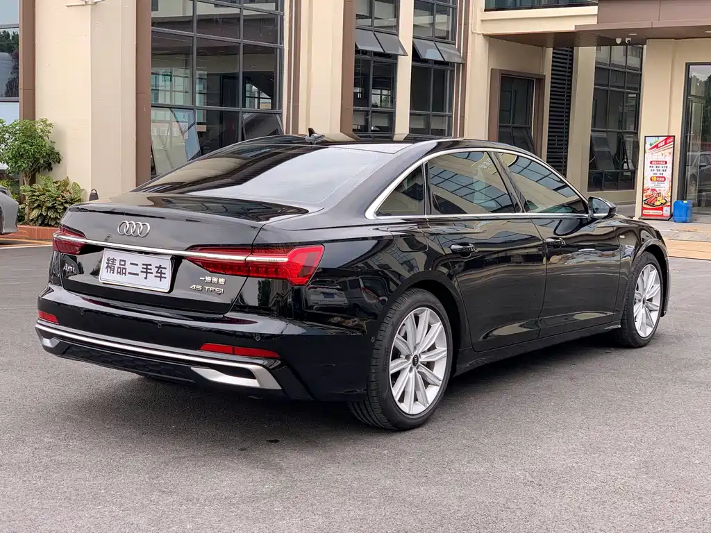 Audi A6L — миниатюра 6