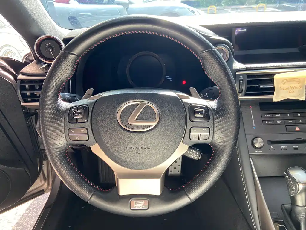 Lexus IS — миниатюра 7
