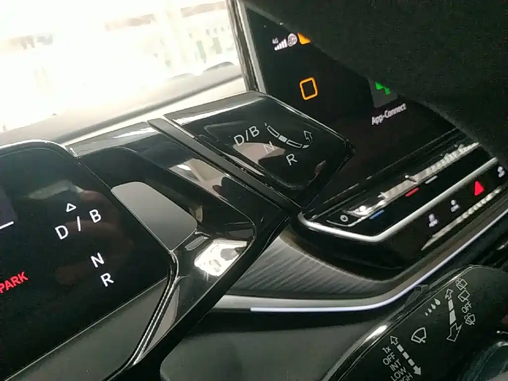 Volkswagen ID.4 Crozz — миниатюра 14