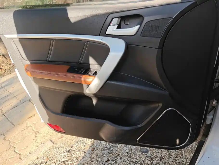 Geely Emgrand — миниатюра 7