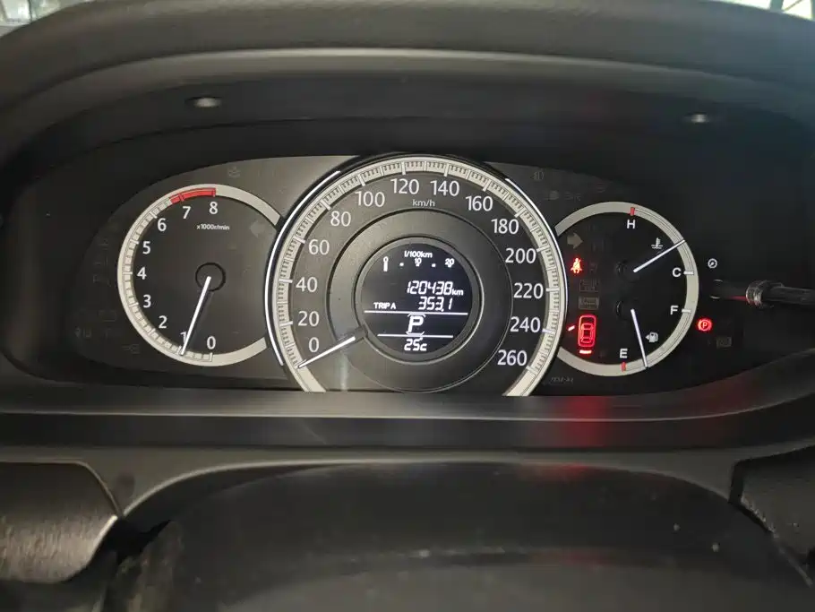 Honda Accord — миниатюра 14