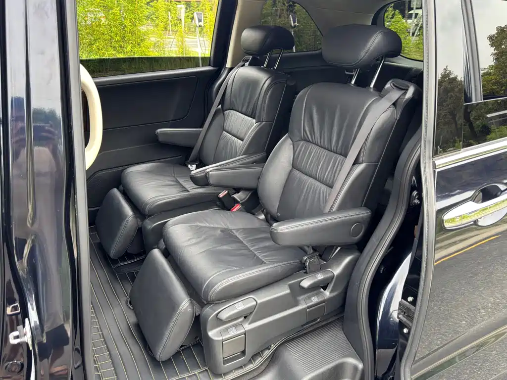 Honda Odyssey — миниатюра 4