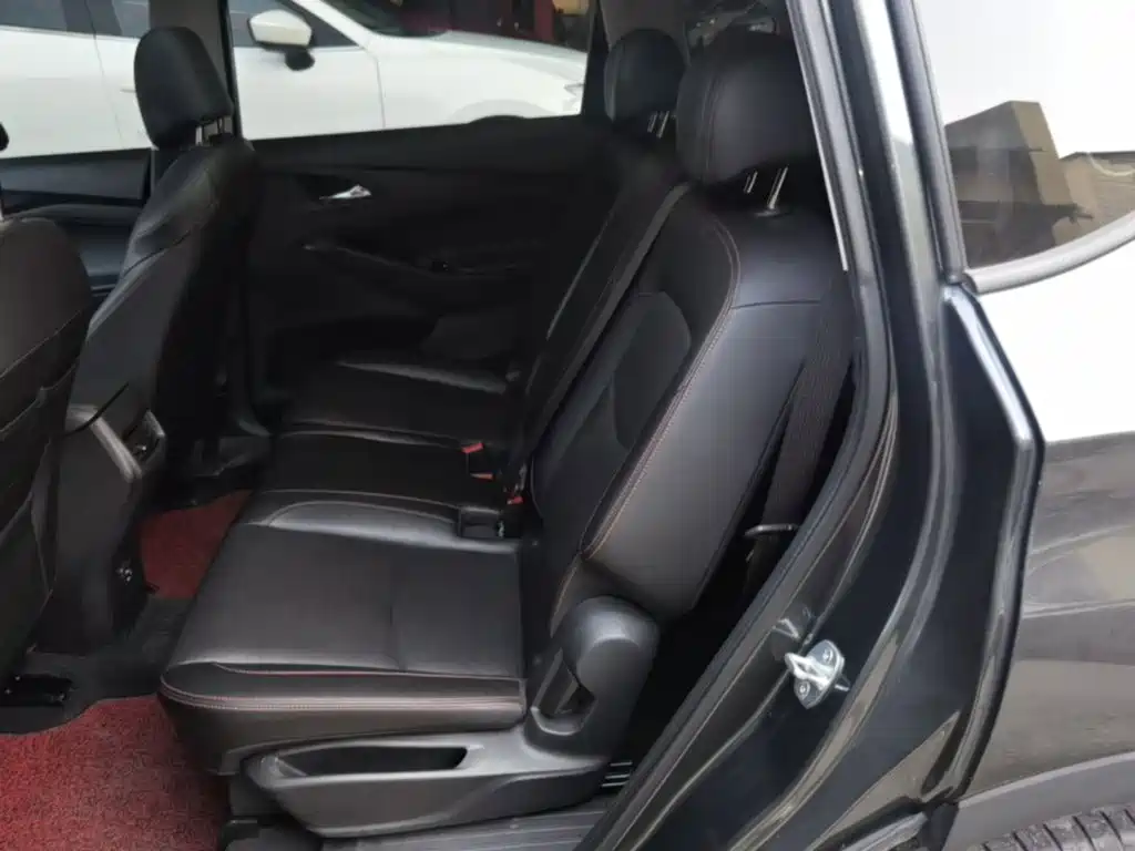 Chevrolet Volando — миниатюра 17