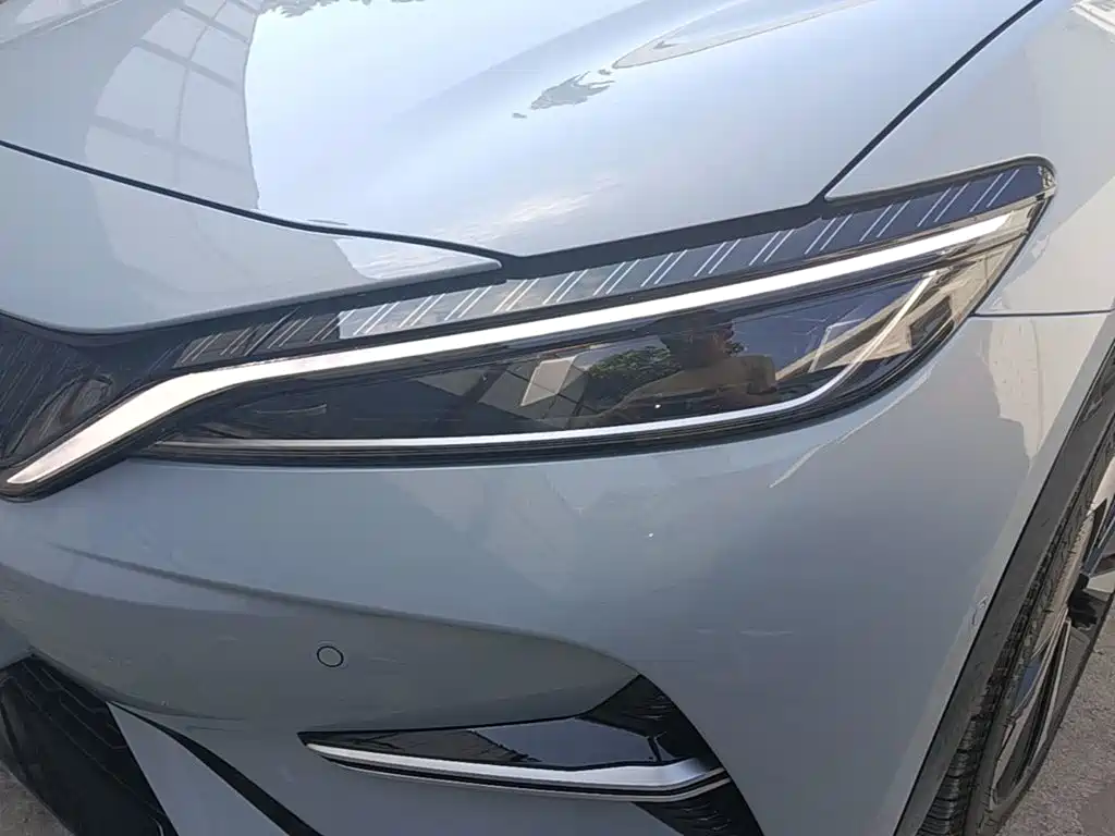 BYD L EV — миниатюра 24