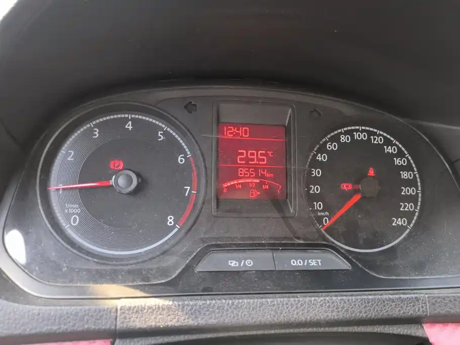 Volkswagen Jetta — миниатюра 14