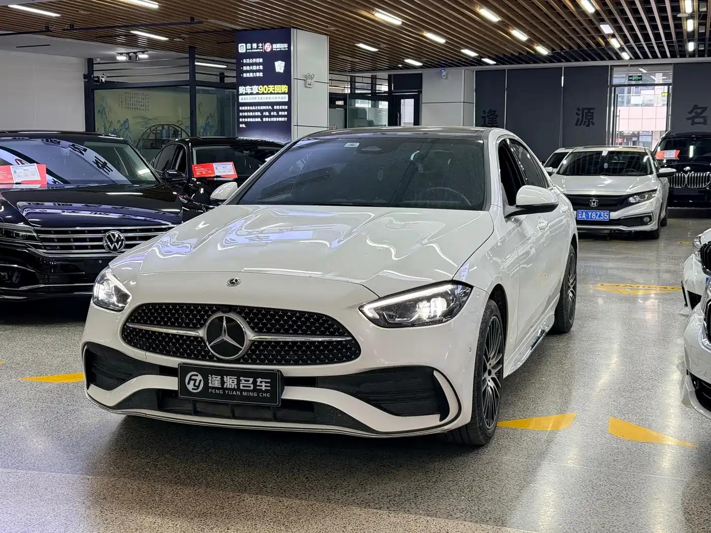 奔驰C级 2023款 C 260 L 运动版 2023