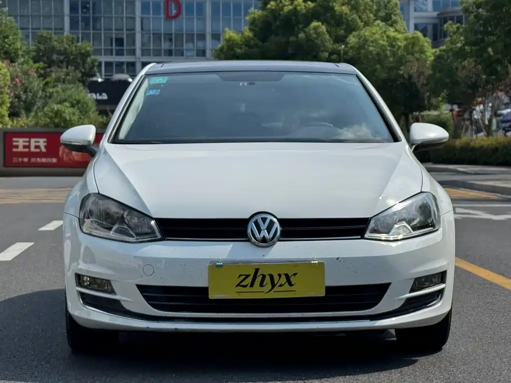 Volkswagen Golf — миниатюра 2