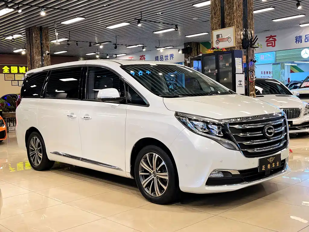 GAC Motor Trumpchi M8
